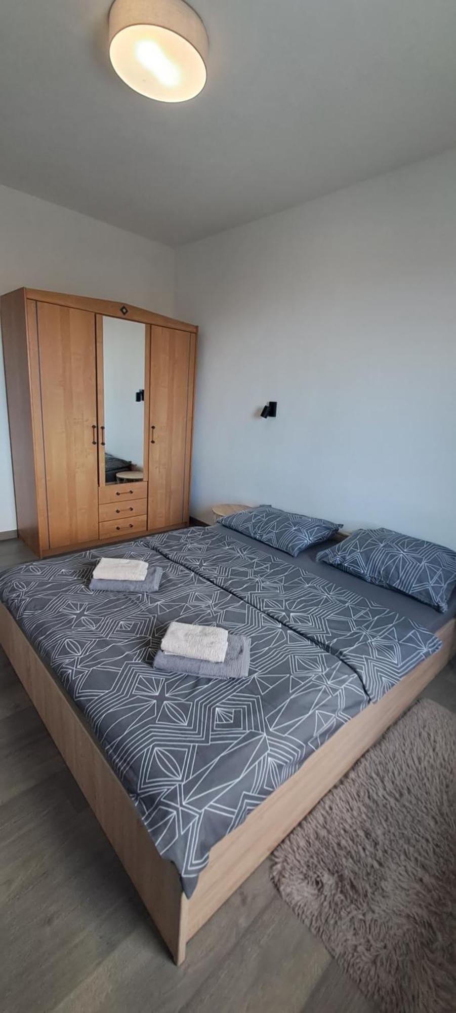 Family Apartment Maria Матульи Экстерьер фото